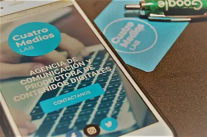 cuatro medios lab reactivar