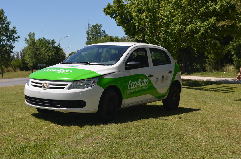 auto de litio la plata reactivar